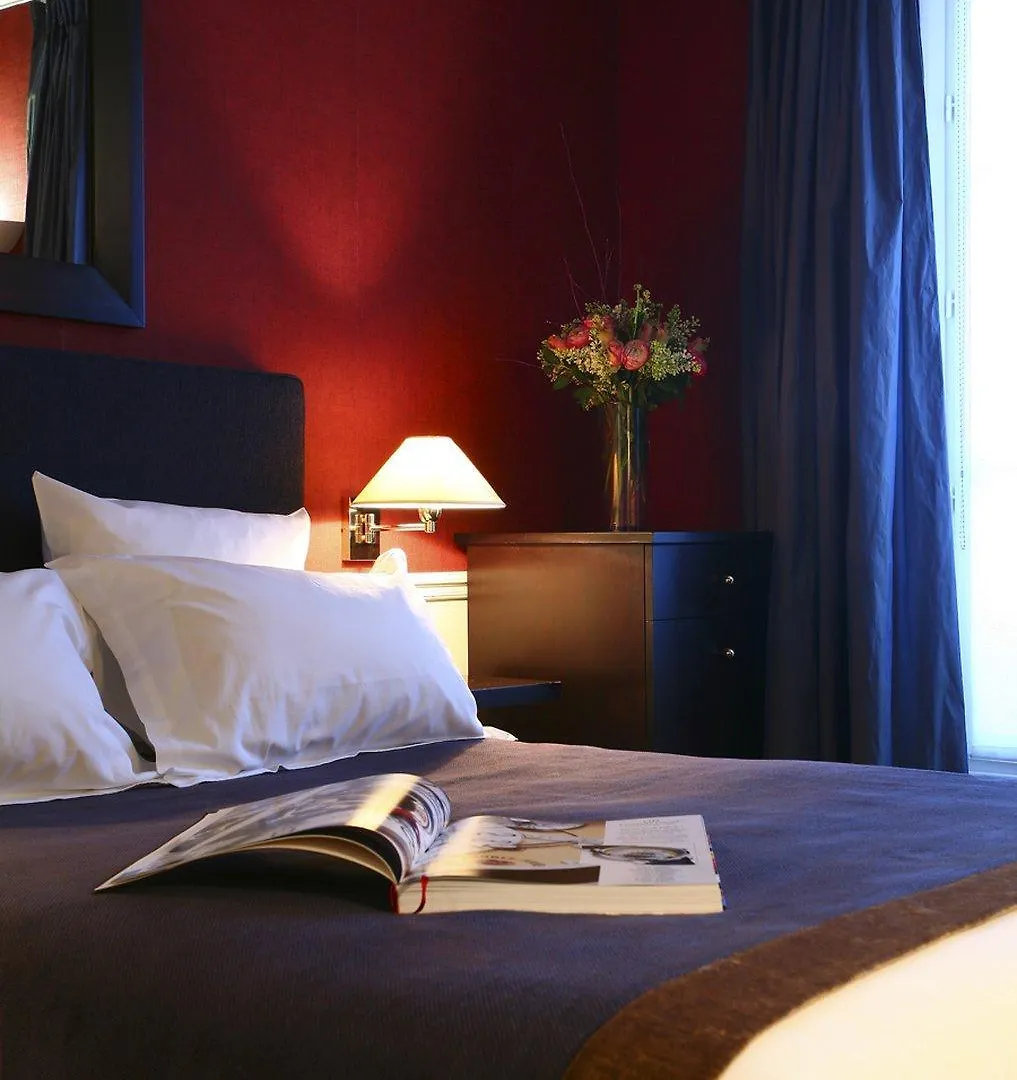 Le Clos Medicis Paris