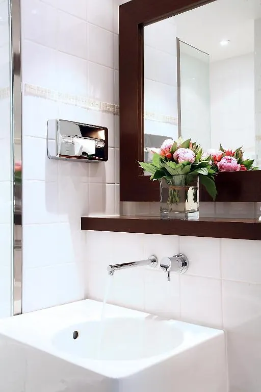 Le Clos Medicis Hotel Paris